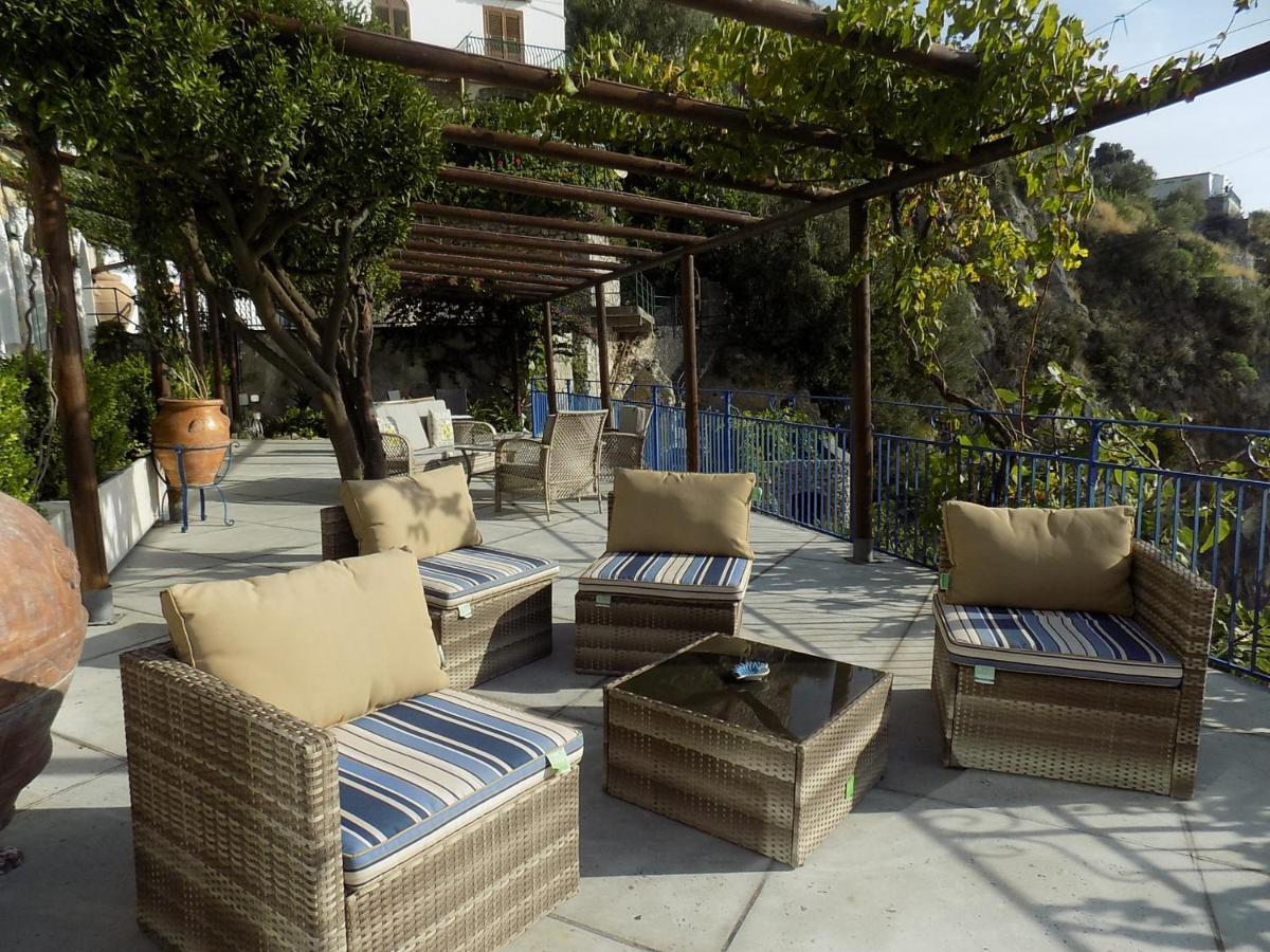 Maison De Charme Villa Mavi Praiano Eksteriør billede